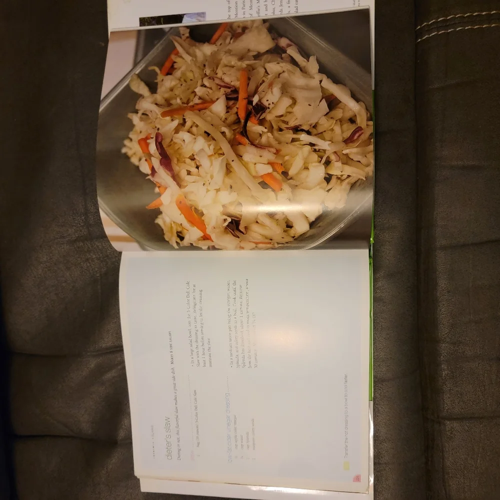Simply Salads by Jennifer Chandler‎ Hardbook